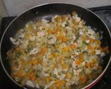 Foto langkah ke 5 dari resep Risoles Ayam Sayur Renyah.
