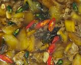 Foto langkah ke 5 dari resep Asam - Asam Tetelan Sapi dan Pepaya Muda.