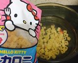 Hình bước làm 6 của món Nui Hello Kitty Nấu Gà