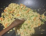 Foto langkah ke 7 dari resep Nasi goreng kembang kol.