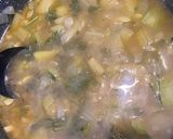 A picture of step 3 of Marrow, potato and herbs soup.