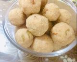 A picture of step 1 of Churma ke laddu.