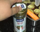 A picture of step 4 of Bhindi/Okra Masala Fry.