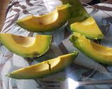 Foto del paso 2 de la receta: Ensalada de aguacate