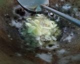Foto langkah ke 1 dari resep Tumis tahu kangkung.