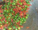 A picture of step 3 of Rava Upma.
