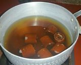 Foto langkah ke 1 dari resep Biji Salak tabur kelapa.