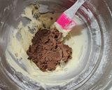 Foto del paso 2 de la receta: 🫖 Galletitas rellenas con dulce de leche o dulce de frambuesa 🫖Masa de mantequilla de maní al cacao