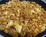 A picture of step 8 of Thai Tomato Fried Rice.