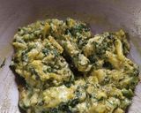 A picture of step 4 of Broccoli Sandwich.