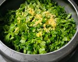 A picture of step 1 of Punjabi Palak Sarson Ka Saag.