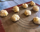 Une image de l'étape 4 de Cookies aux pommes caramélisées.