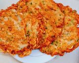 Hình bước làm 3 của món Bánh xèo tép