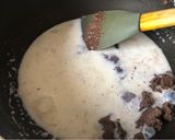 A picture of step 3 of Ragi Halwa.