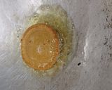Foto langkah ke 5 dari resep Kue Cucur Gula Merah.
