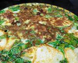 Foto del paso 5 de la receta: Tortilla de papa, nabo y acelga