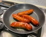Une image de l'étape 7 de Diots à la tomate, ail et persil.