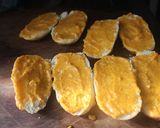 Foto del paso 1 de la receta: Panes de leche con chistorra