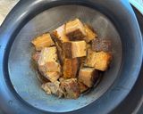 A picture of step 1 of Crispy Leftover Adobo Flakes.