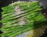 Foto langkah ke 2 dari resep Buncis Garlic Butter.