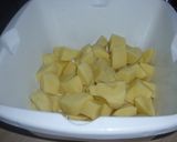Kacsaszárnytő vele sült krumplival recept fázis 4 fotója