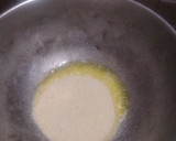 நெய் ரவா கிச்சடி (Nei rava khichadi recipe in tamil) ரெசிபி ஸ்டேப் 2 புகைப்படம்