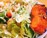 Hình bước làm 1 của món Salad rau + cá hồi nướng