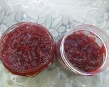 A picture of step 2 of Beetroot apple jam.