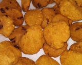 A picture of step 1 of Dal vada.
