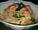 Foto langkah ke 4 dari resep 34. Bihun Tahu Telur Goreng Sawi Hijau.