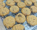 Foto langkah ke 6 dari resep Oatmeal Chewy Chocolate Cookies.