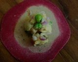 A picture of step 6 of Flower Samosas.