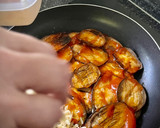 Foto del paso 2 de la receta: Berenjepizza en sartén