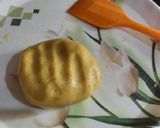 A picture of step 5 of Kesar-Pista Mawa Modak.