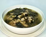 Foto langkah ke 6 dari resep Miyeok guk / Soup Rumput Laut Korea.