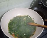 Foto langkah ke 4 dari resep Tumis Kangkung.