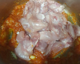 Foto del paso 3 de la receta: Pollo con salsa de curry y leche de coco