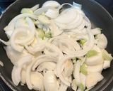 Foto del paso 1 de la receta Cebolla caramelizada casera con canela y a fuego lento