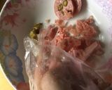รูปขั้นตอนการทำที่ 2 ของ ข้าวโปะ ไข่เจียวแหนม