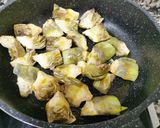 Foto del paso 1 de la receta: Cuixes de'ànec amb carxofes i salsa de taronja i Porto
