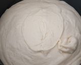 A picture of step 3 of Peach pie.