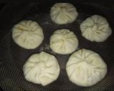 A picture of step 5 of Vegy Steamed Momos.