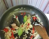 Foto langkah ke 2 dari resep Udang Sayuran Saus Tiram.