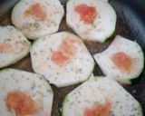 Foto del paso 2 de la receta: Tomates rellenos con cama de zapallitos italianos