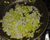 Foto del paso 1 de la receta: Pasta con salsa de jitomate