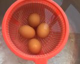 A picture of step 2 of Boiled eggs.