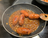 Foto del paso 4 de la receta: Chorizos flambeados con miel y mostaza
