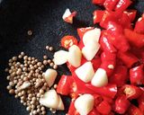 Foto langkah ke 1 dari resep Semur Jengkol Pedas.