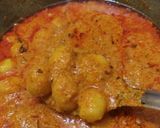 दम आलू (Dum Aloo Recipe In Marathi) रेसिपी स्टेप 5 फोटो 