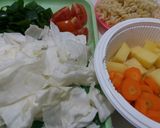 Foto langkah ke 2 dari resep Sup ayam makaroni spiral (fusilli).